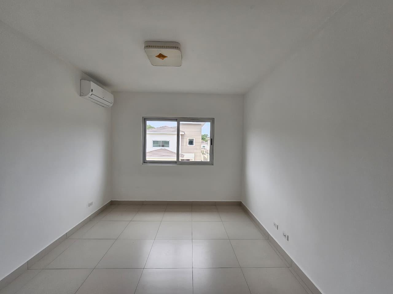 Gallery image 16
