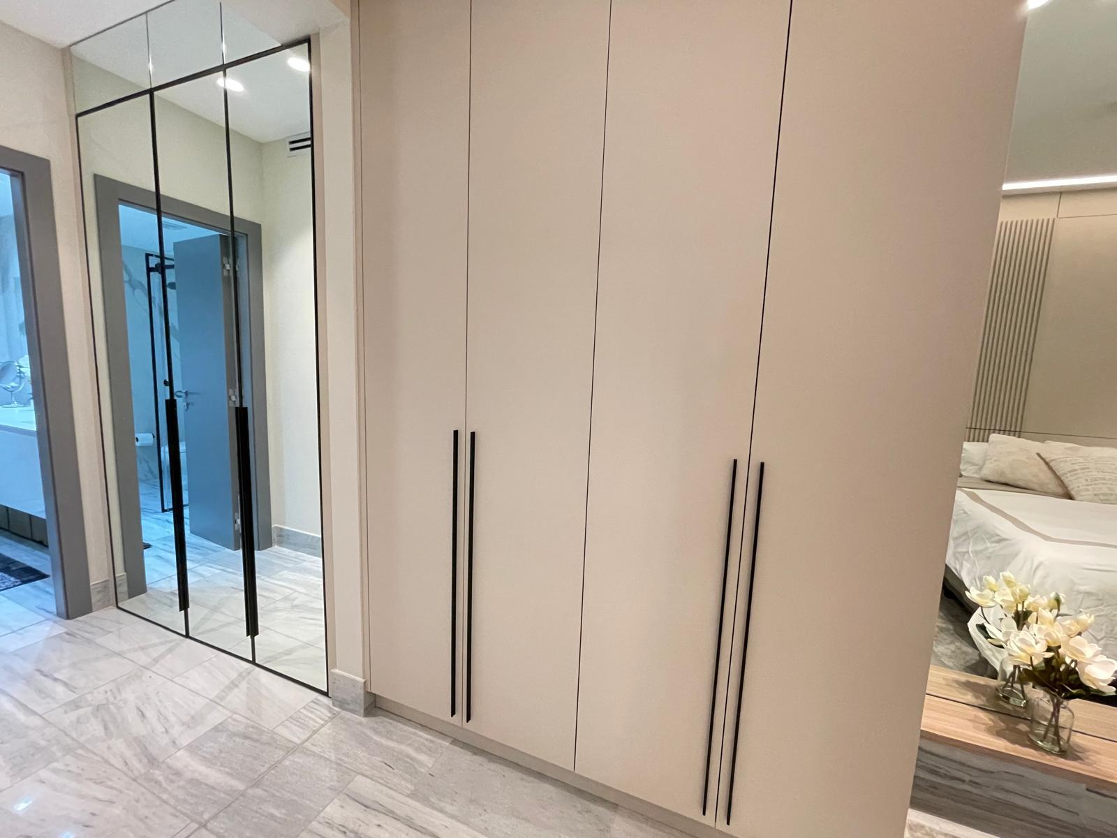 Gallery image 14