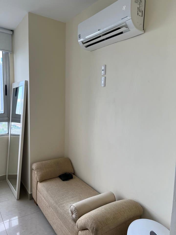 Gallery image 12