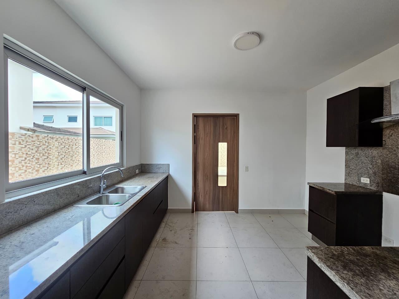Gallery image 21