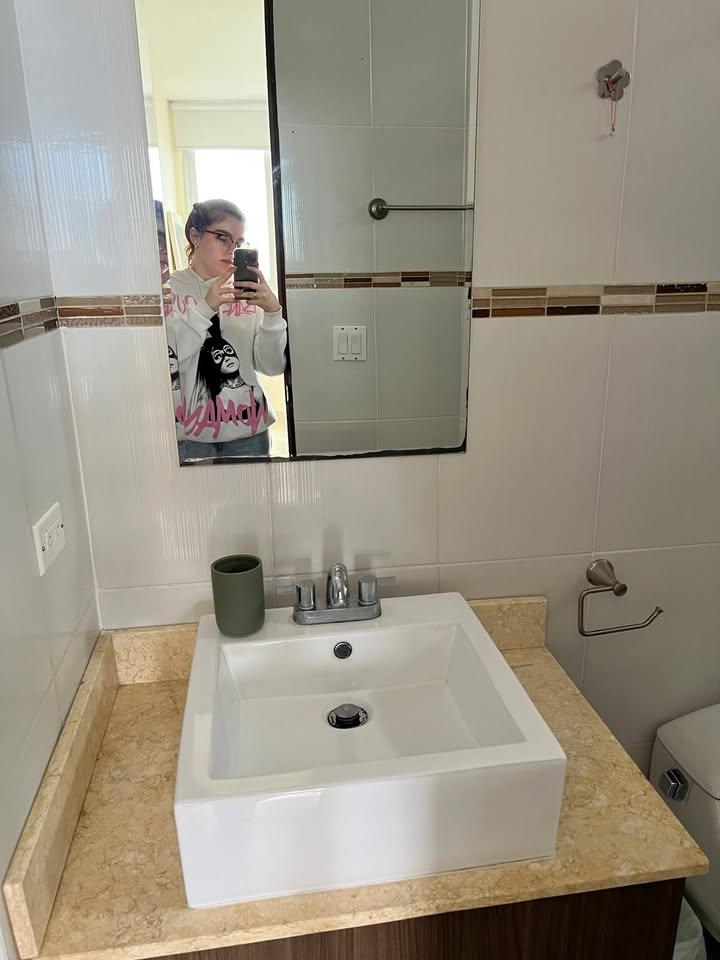 Gallery image 16