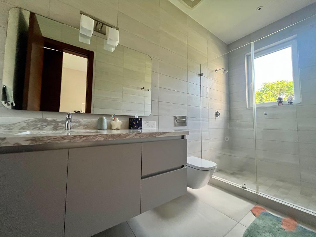 Gallery image 9
