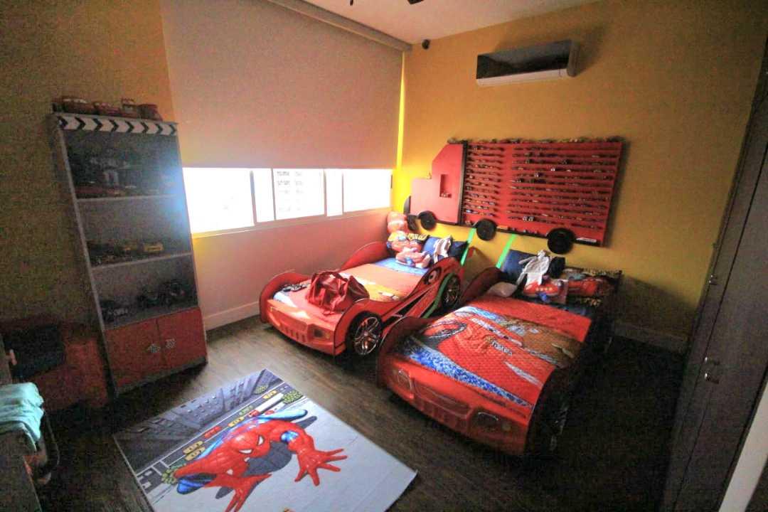 Gallery image 12