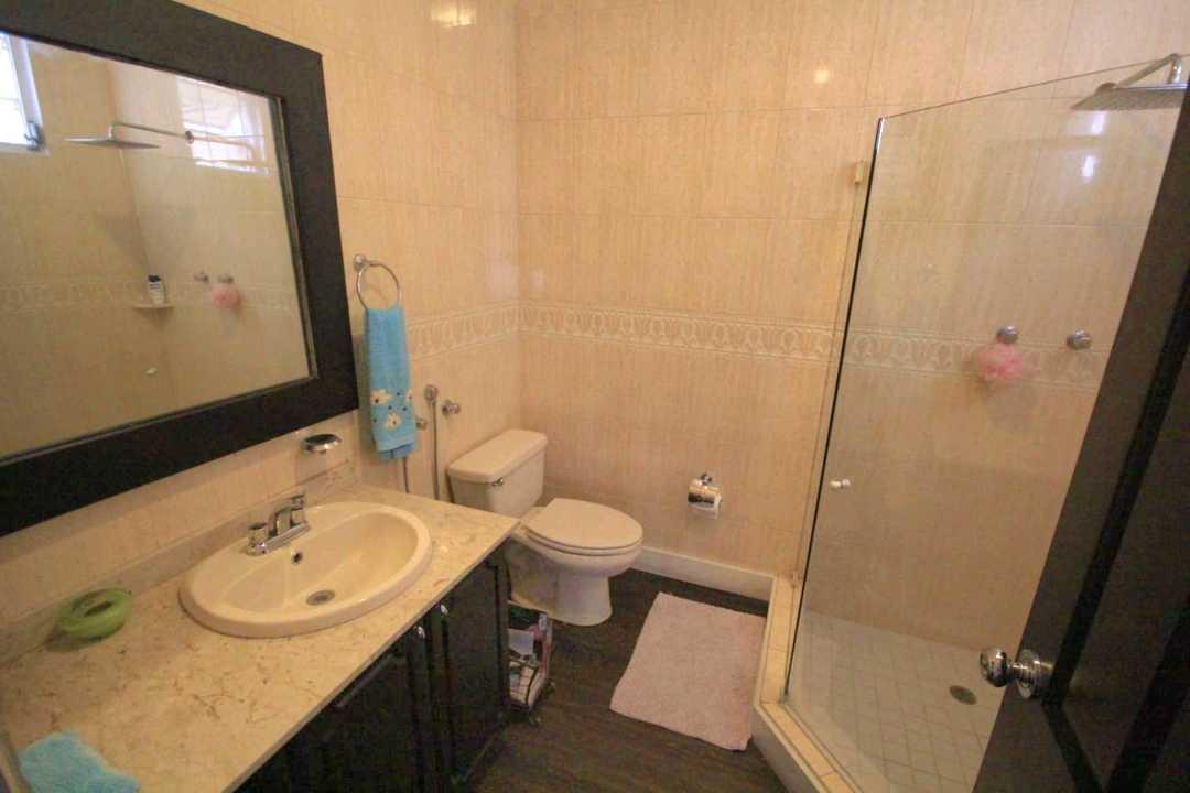 Gallery image 13