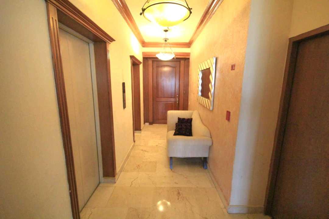 Gallery image 17