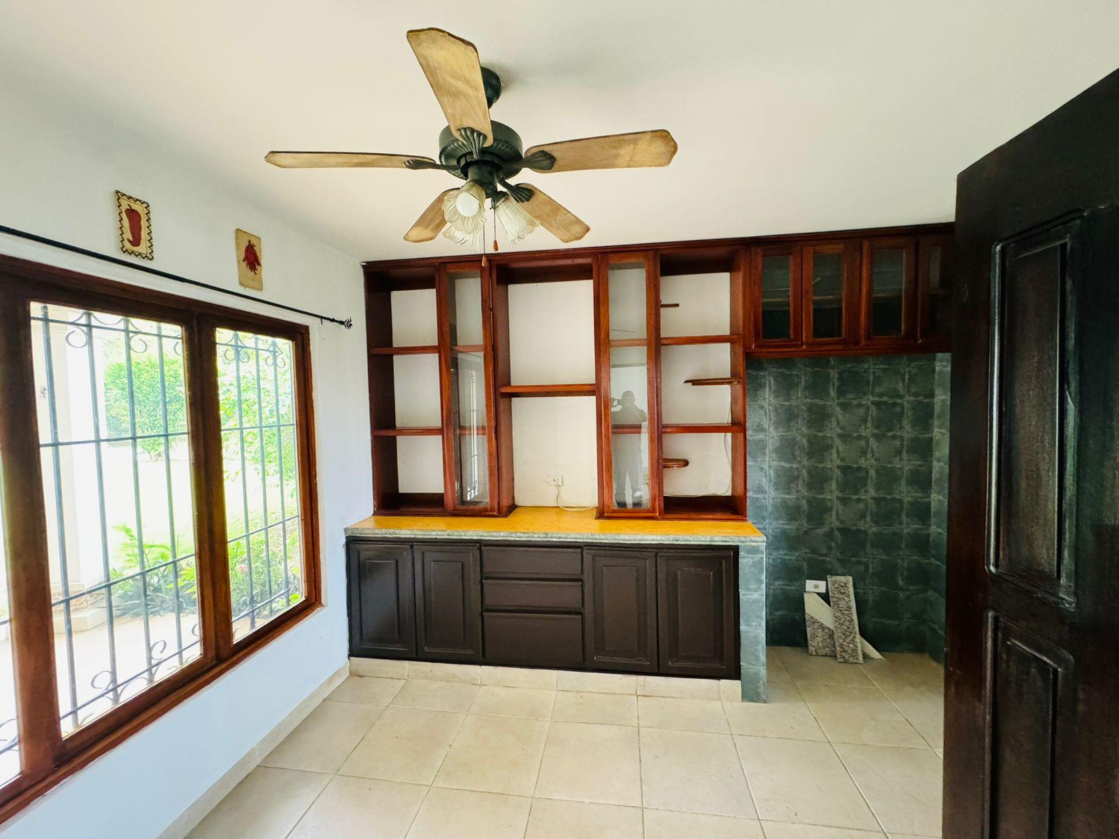 Gallery image 12