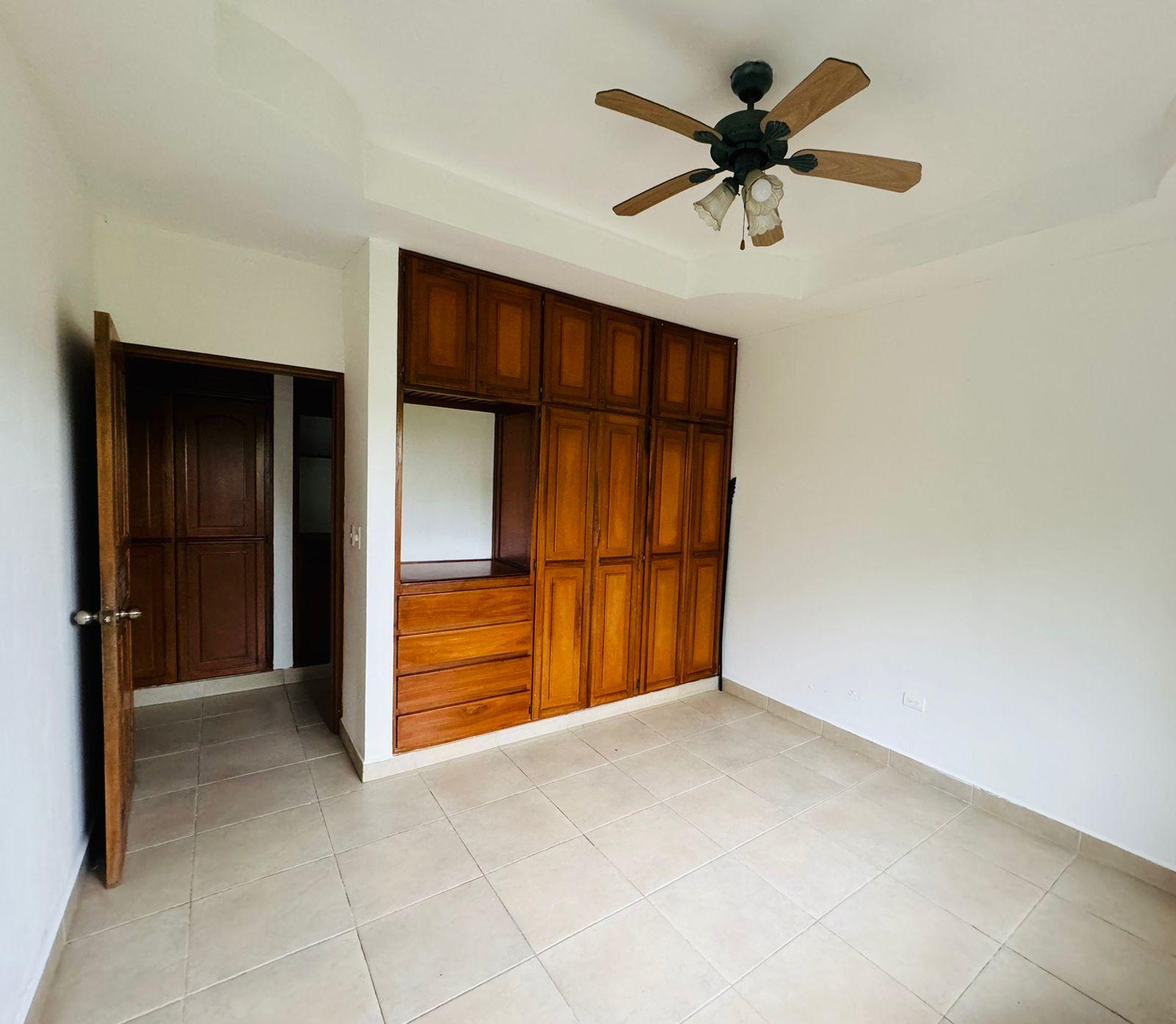 Gallery image 19