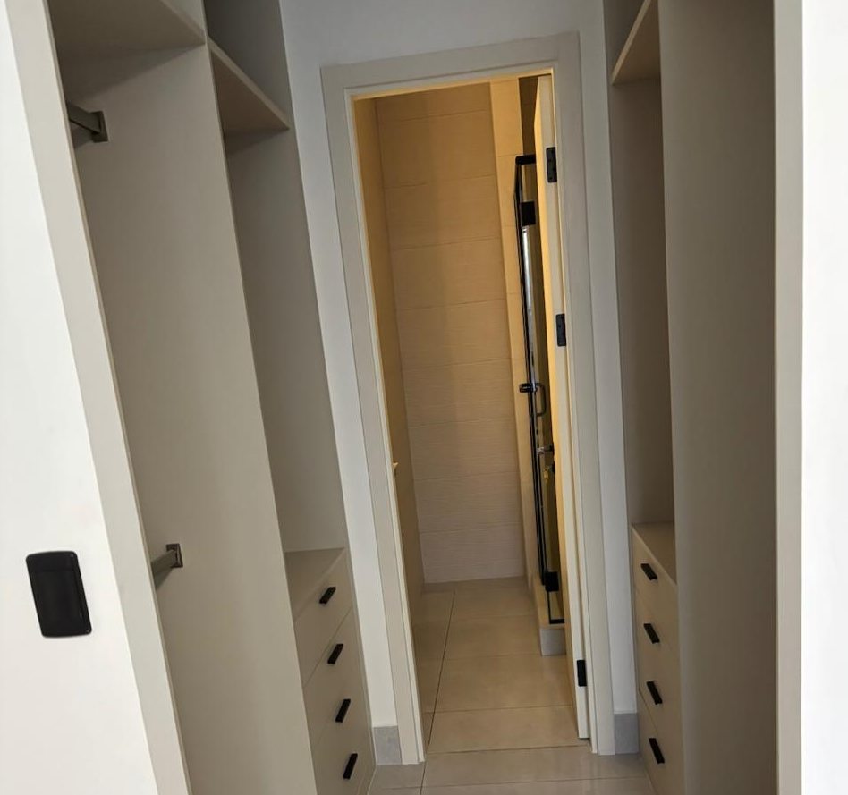 Gallery image 9