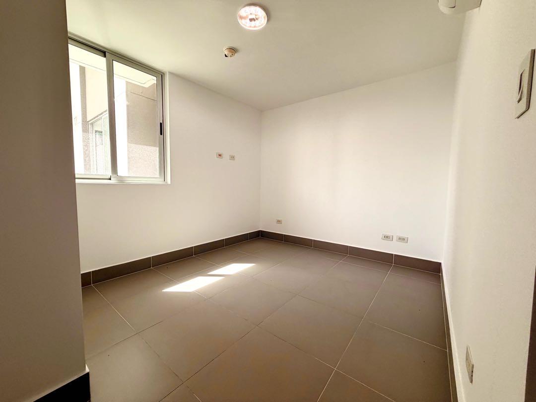 Gallery image 15